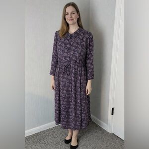 GAP Purple Floral Long Sleeve Midi Dress size Medium Long Back